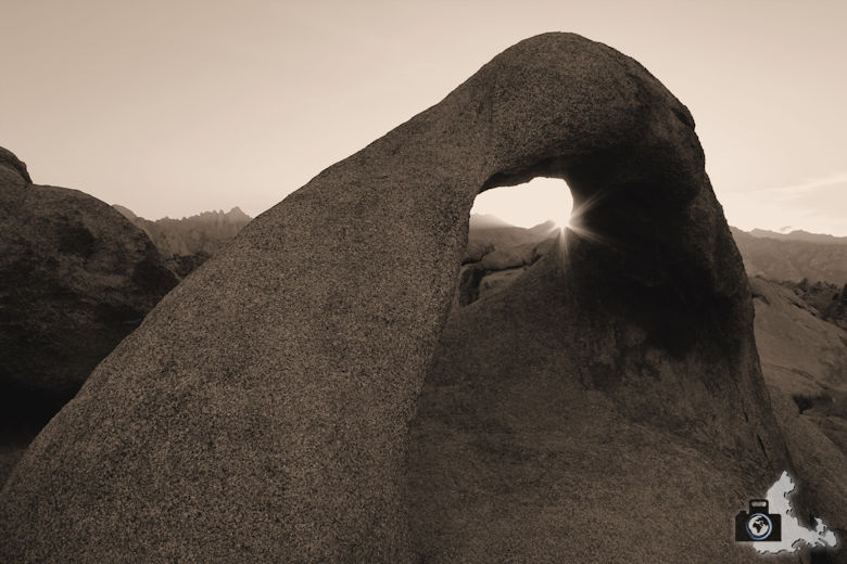 Alabama Hills - Mobius Arch