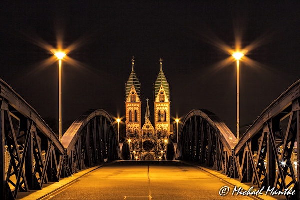 Freiburg bei Nacht