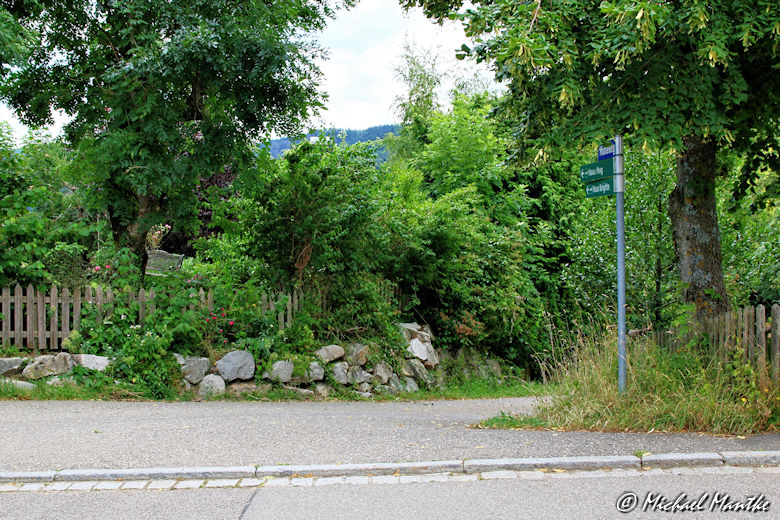 Abzweig von der Straße