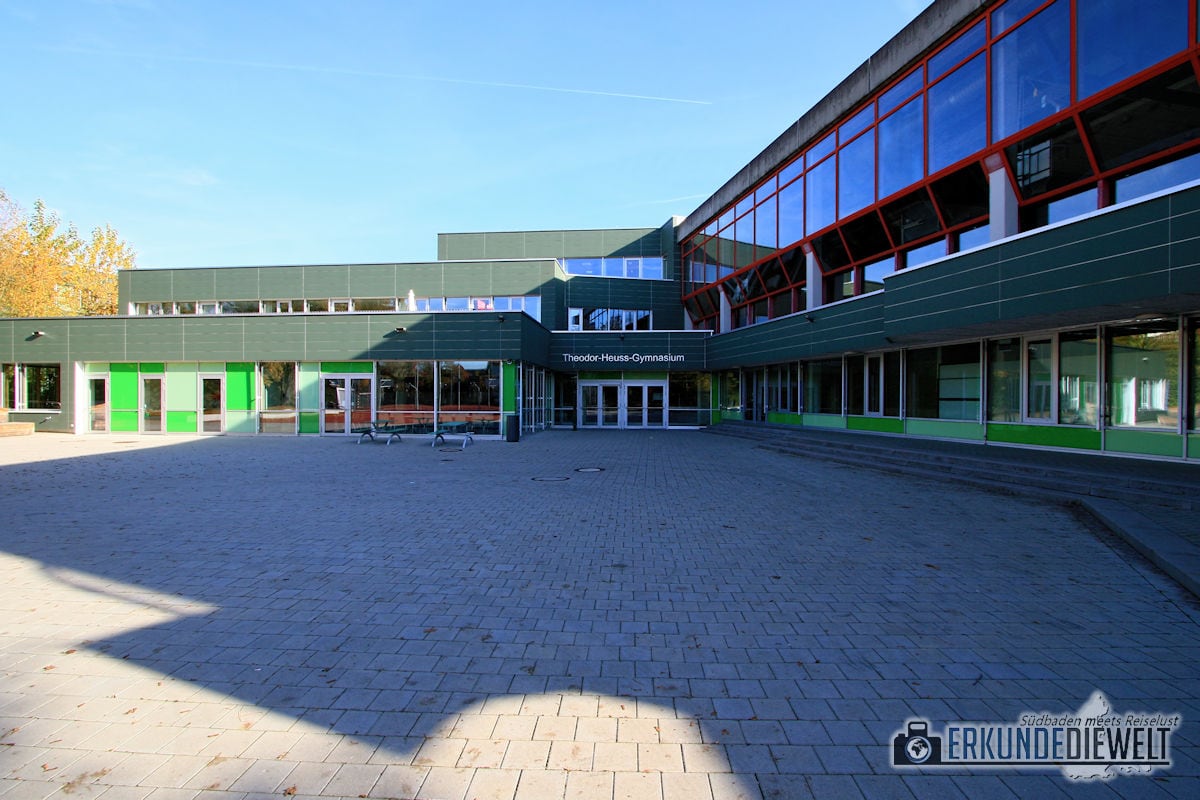 Canon EF-S 10-22mm f/3.5-4.5 USM Beispielbild - Herbst in St. Georgen, Freiburg Canon EF-S 10-22mm f/3.5-4.5 USM Beispielbild - Herbst in St. Georgen, Freiburg