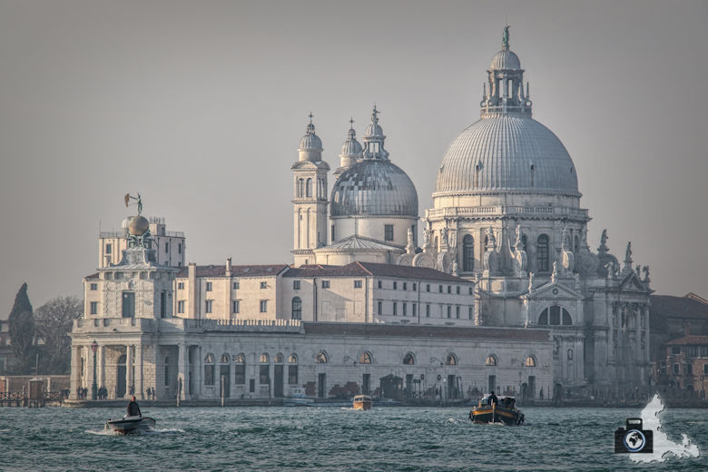 venedig-basilica-di-santa-maria-della-salute