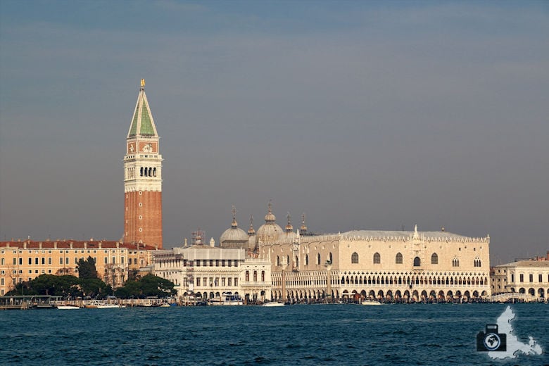 venedig-fahrt-wassertaxi-murano