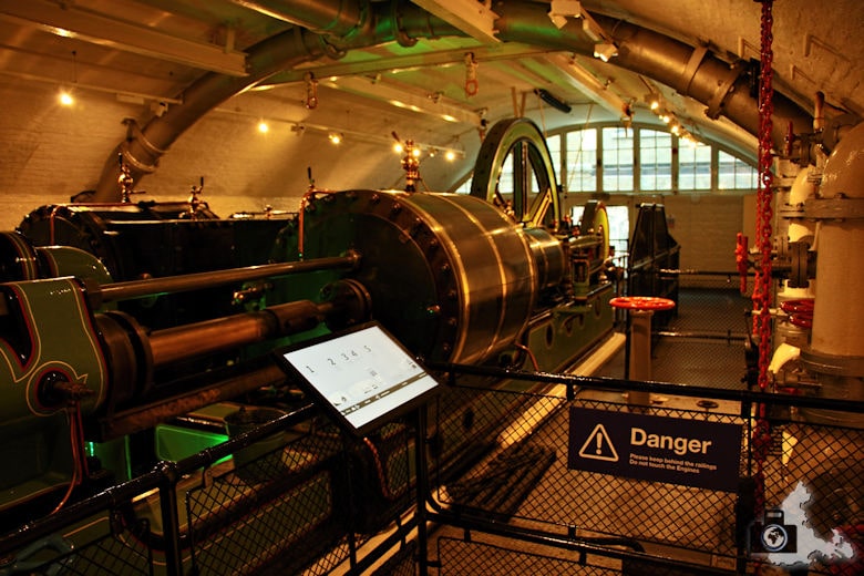 Dampfmaschinen der Tower Bridge, London