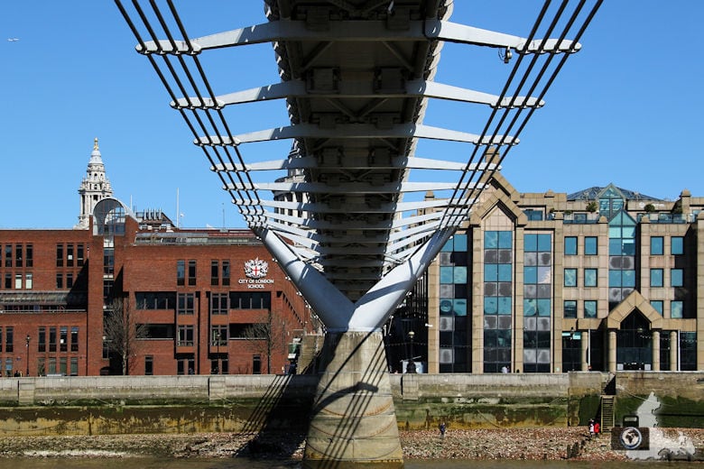 London Bootsfahrt auf der Themse - Brücke