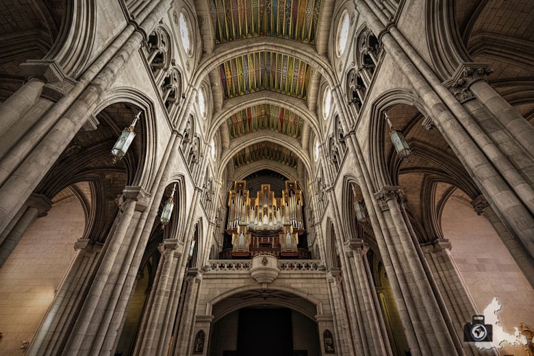 Sehenswürdigkeiten in Madrid - Almudena Kathedrale