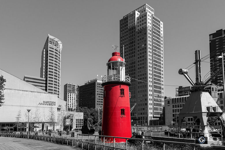 fotobearbeitung-reisebild-rotterdam-leuchtturm-bearbeitet-780