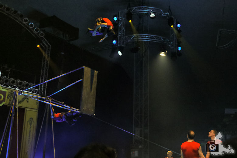 Weihnachtszirkus Circolo Freiburg 2019 - Gruppe Cheban