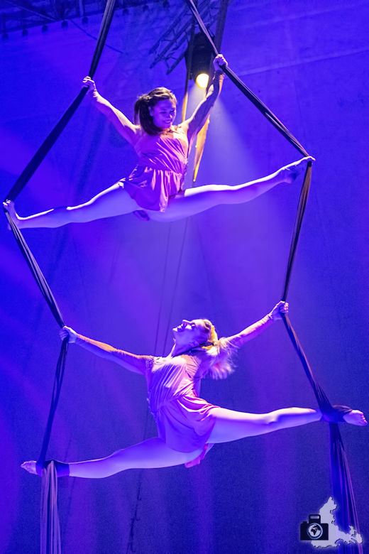 Weihnachtszirkus Circolo Freiburg 2019 - Duo Skyline
