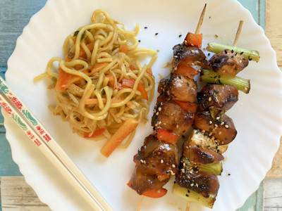 Rezept - Japanische Küche - Yakisoba japanische Bratnudeln & Yakitori Spieße